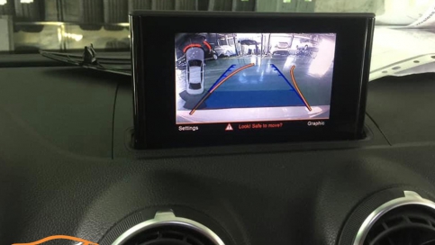 Android Box - Apple Carplay Box xe Audi A3 tích hợp camera sau